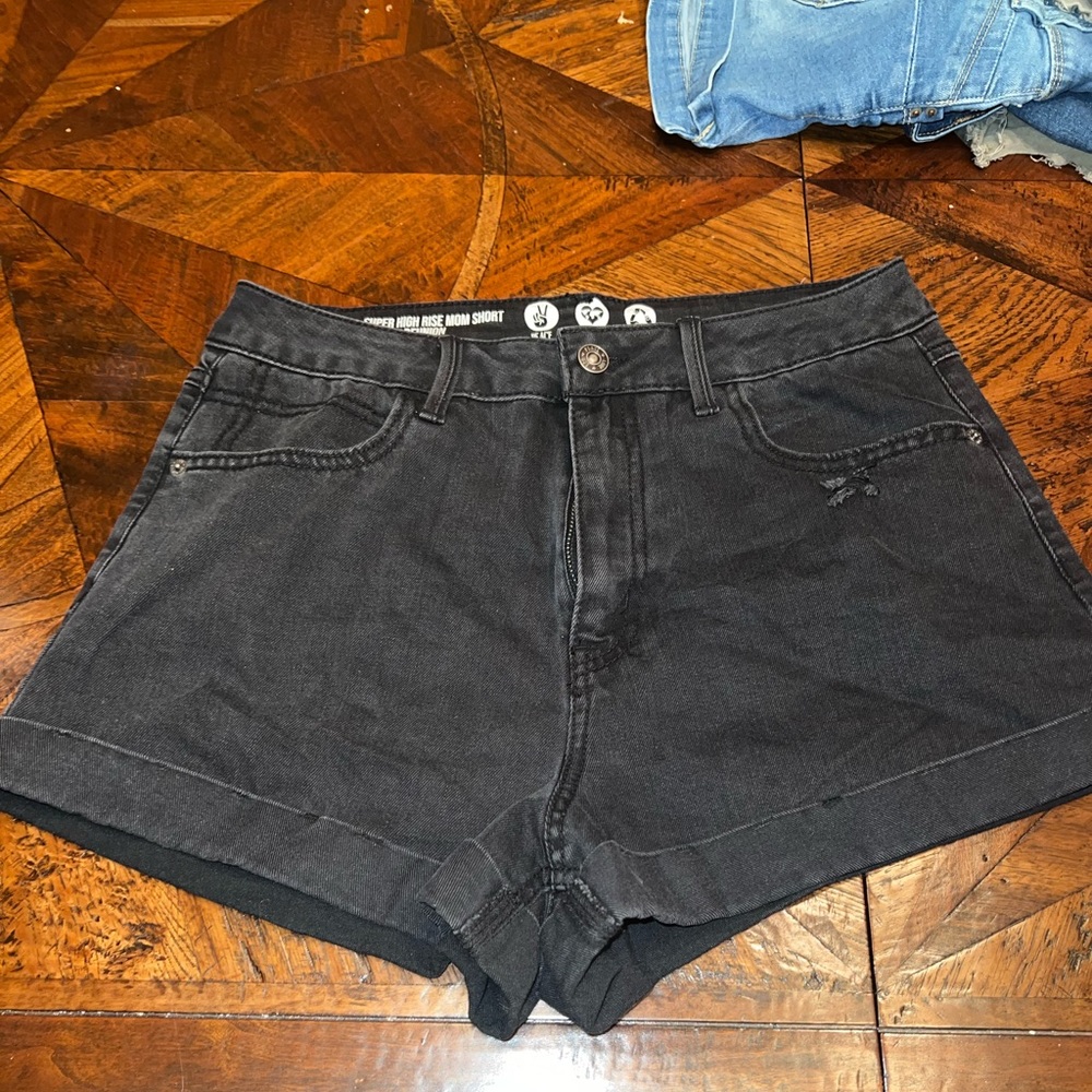 Black Denim High Wasted Shorts